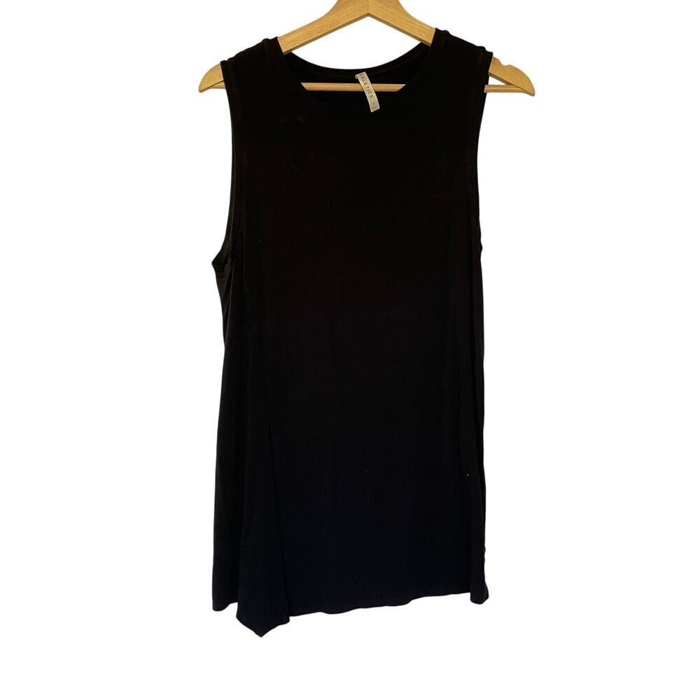 Fabletics flawed women's size S workout tank top comfortable sleeveless athletic